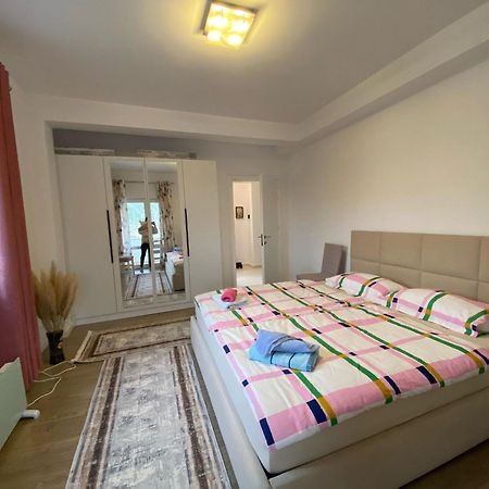Bright & Cozy Room With Balcony Zhaban Exteriör bild