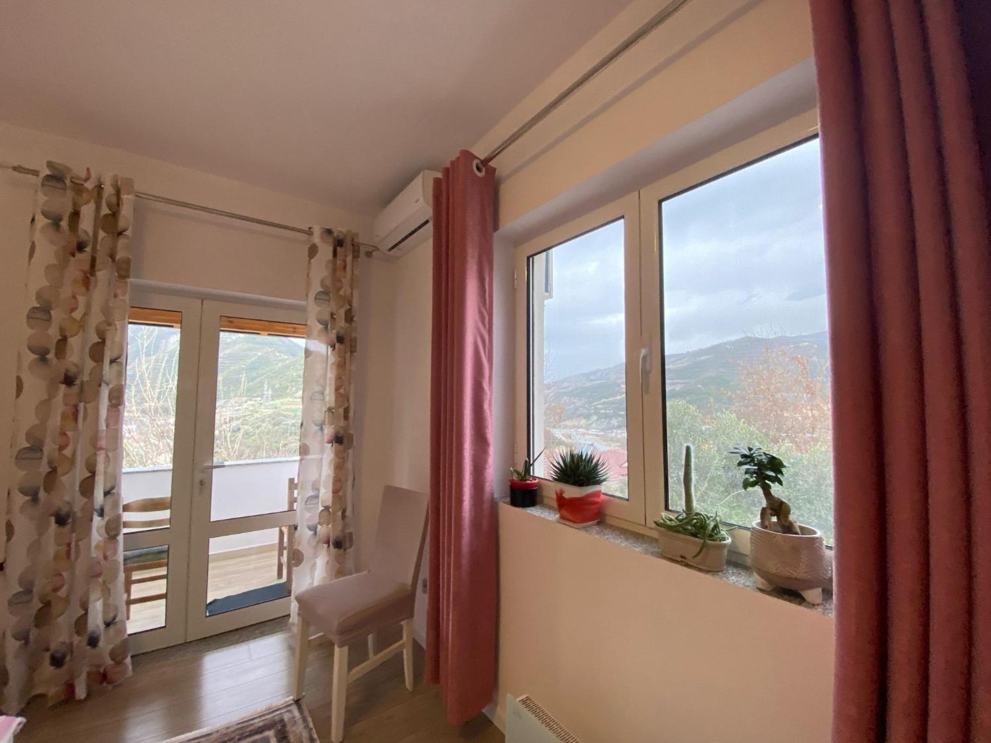 Bright & Cozy Room With Balcony Zhaban Exteriör bild